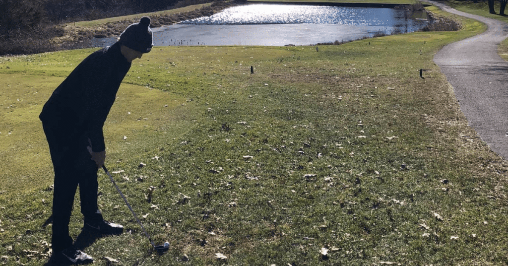 what to wear golfing