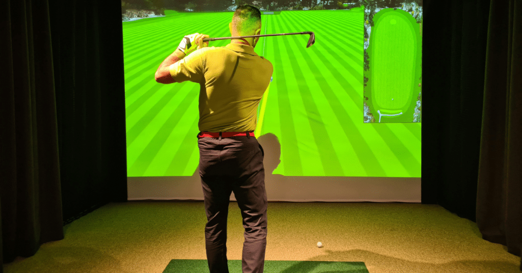 indoor golf simulator
